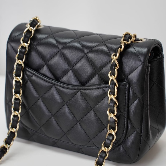 CHANEL Black Quilted Crossbody Bag - Picture 8 of 9